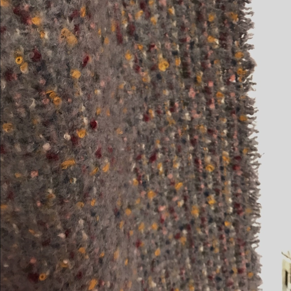 Oblong Scarf - Gray/Multi - Picture 4 of 4